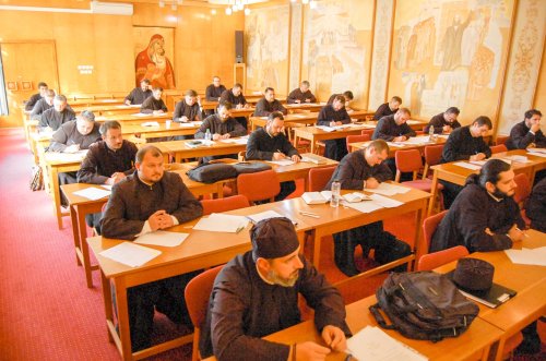 Examen şi colocviu pentru gradul I în preoţie în Mitropolia Banatului Poza 7501