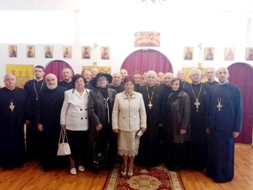 Întâlnire festivă cu preoții pensionari din Protopopiatul Oradiei Poza 7493