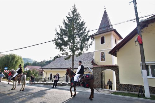 Șeica Mică, satul ocrotit de Sfinții Arhangheli Mihail și Gavriil Poza 7487