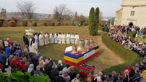 Binecuvântări arhiereşti în Mitropolia Moldovei şi Bucovinei Poza 7324