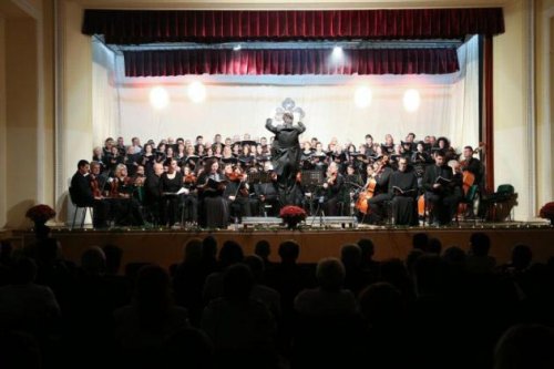 Concertul vocal-simfonic „Requiem Parastas”, la Sibiu Poza 6700