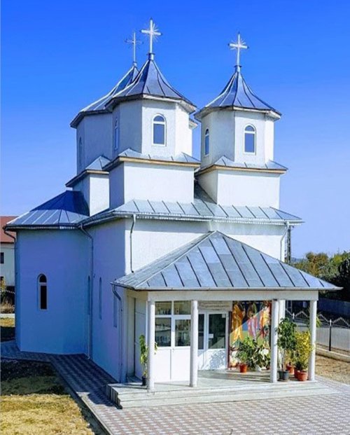 Sfințirea bisericii din satul Dumbrava, Dâmbovița Poza 6661