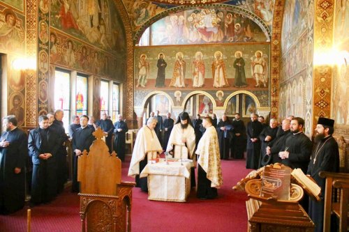 Şedința preoţilor din Protopopiatul Cluj II Poza 6079