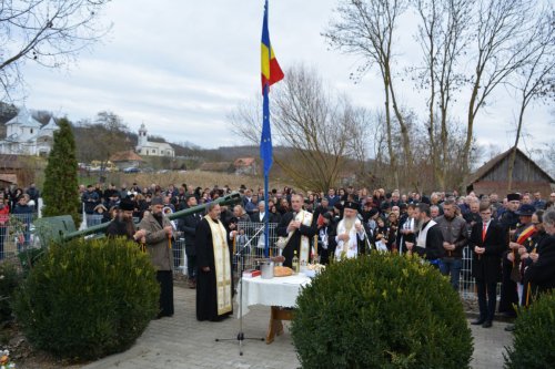 Binecuvântare pentru noua biserică din Delureni, Bistrița-Năsăud Poza 5953