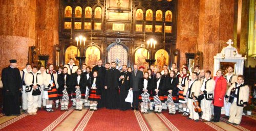 Pelerini din Maramureș și Sătmar, în vizită la Alba Iulia Poza 5211