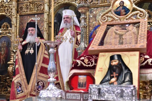 Patriarhul Ierusalimului în România Poza 5150