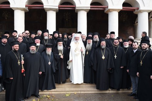 Patriarhul Ierusalimului în România Poza 5151