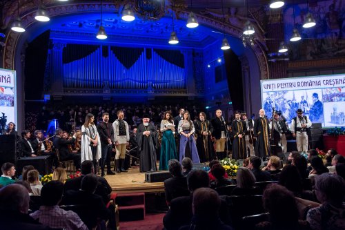Concertul „Uniți pentru România creștină” la Ateneu Poza 4739
