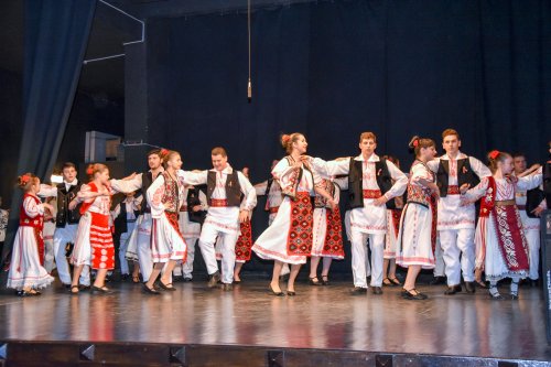 Regal de patriotism și bucurie la Caransebeș Poza 4508