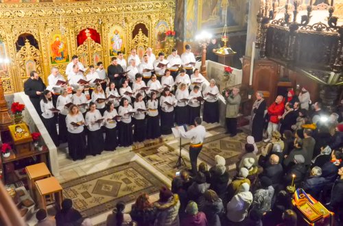 Concertul de colinde „Vine Crăciunu’ pe sară”, la Parohia Timișoara-Iosefin Poza 4417