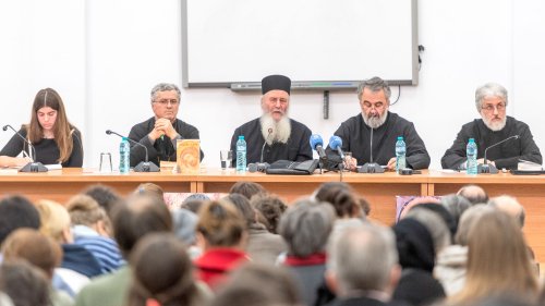 Părintele Vasilios Gondikakis, în conferință la București Poza 4330