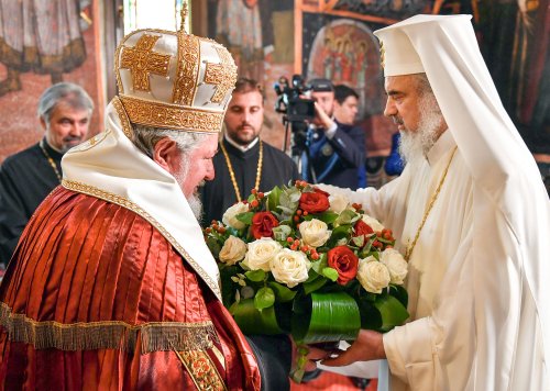 Patriarhul Bisericii Ortodoxe Române își sărbătorește ziua onomastică prin rugăciune Poza 4103