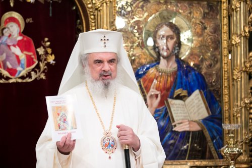 Patriarhul României și-a sărbătorit sfântul protector Poza 3935