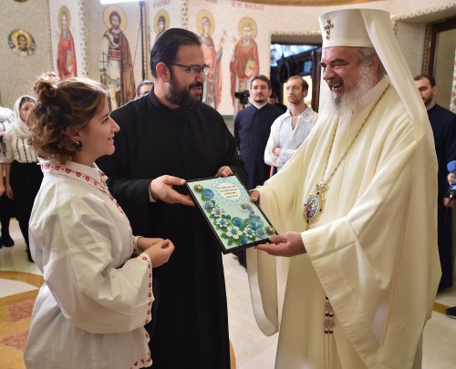 Nașterea Domnului, vestită la Reședința Patriarhală Poza 3612