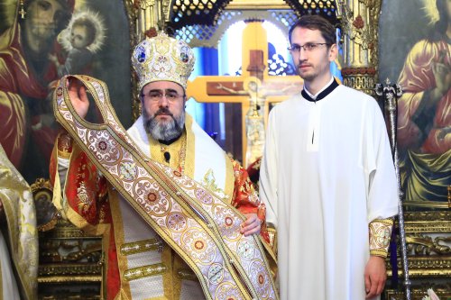 Sfântul Arhidiacon Ștefan prăznuit la Catedrala Voievodală din Buzău Poza 3490