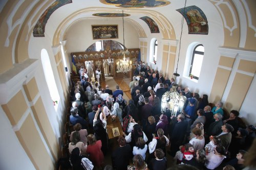Vechi mărturii ale credinței ortodoxe în satul brașovean Cața Poza 2932