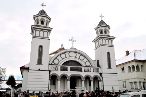 Hram la Biserica „Sfântul Antonie cel Mare” din Sibiu Poza 2452