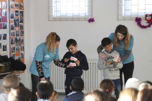 Copiii din localitatea sibiană Rusciori au învățat mai multe despre igiena dentară Poza 2413