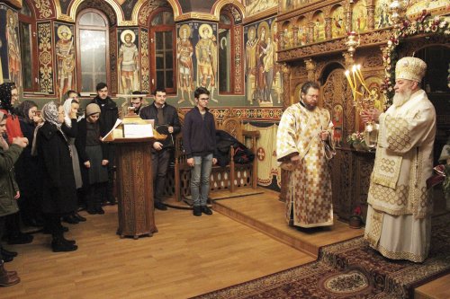 Slujire arhierească de Sfântul Cuvios Antonie cel Mare, la Biserica „Înălțarea Domnului” și „Sfântul Pantelimon” din Sibiu Poza 2427