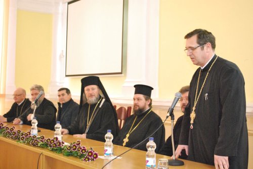 Studenții și elevii teologi din Arad și Caransebeș și-au cinstit ocrotitorii Poza 1607
