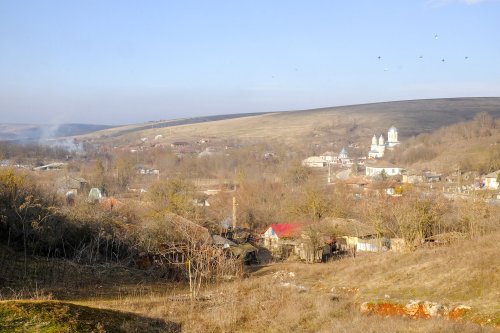 Satul ortodox din mijlocul musulmanilor Poza 1289