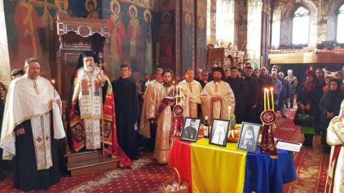 Omagiu pentru Episcopul „milostiv şi bun” Ilarion Mircea Băcăuanul Poza 808