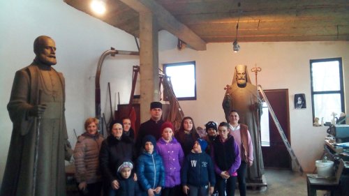 Program biblic și activităţi cu tinerii la Şoimeni, Cluj Poza 829