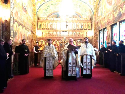 Întâlnirea de lucru a preoţilor din Protopopiatul Ortodox Cluj II Poza 656