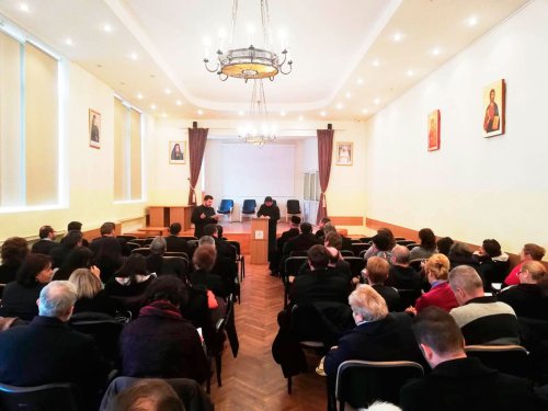 Proiecte comune ale preoţilor şi profesorilor de religie din municipiul Cluj-Napoca Poza 315