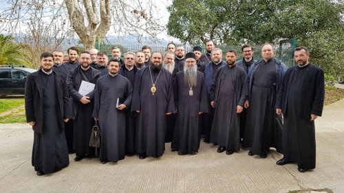 Cursuri de formare pentru preoţii hirotoniţi de curând în Episcopia Ortodoxă Română a Italiei Poza 115492