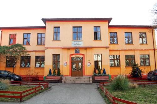 Posturi vacante la Școala gimnazială „Maica Domnului” din București Poza 115434