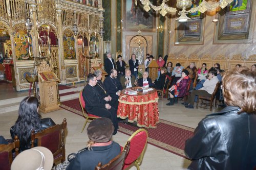 Lansare de carte la Biserica Zlătari din Capitală Poza 114841