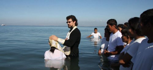 Botezuri în masă în Africa, Asia și Europa Poza 114417