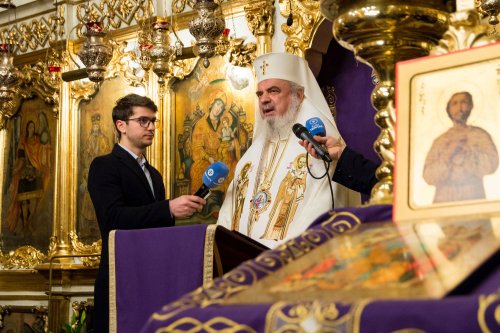 Patriarhul României la Biserica Icoanei din Capitală  Poza 114357