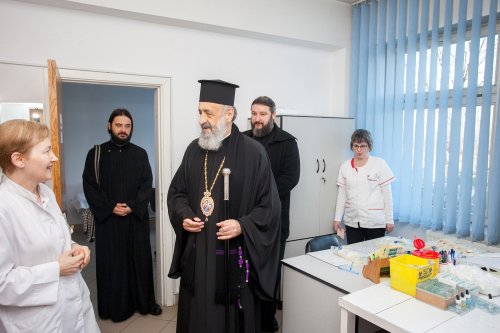 90 de preoți au donat sânge la Centrul Regional de Transfuzie Sanguină Mureș Poza 114175
