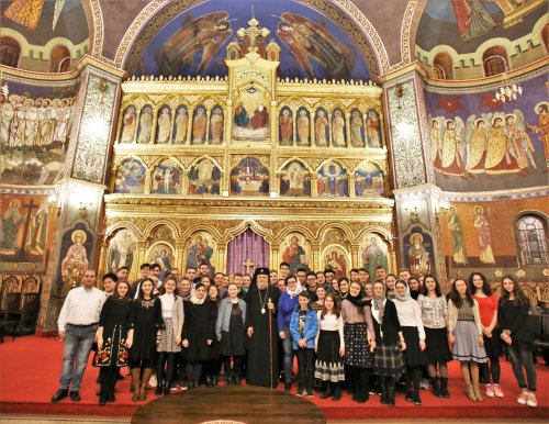 Conferință duhovnicească pentru tineri, la Sibiu Poza 113700
