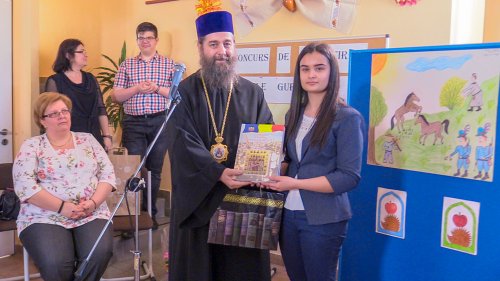 Concurs literar la Micherechi, în Ungaria Poza 113602
