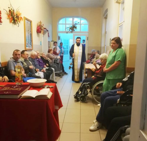 Binecuvântare pentru bolnavi, la Centrul medical din Laslea, Sibiu Poza 113545