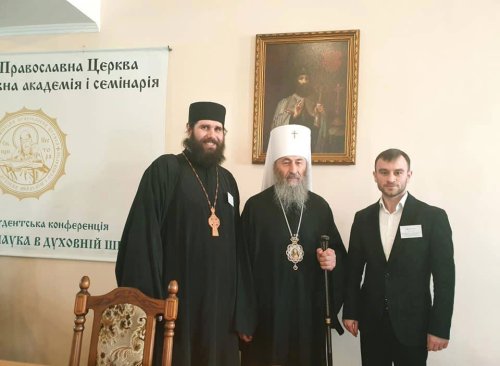 Doctoranzi teologi clujeni la Conferința teologică internațională de la Kiev, Ucraina Poza 113339