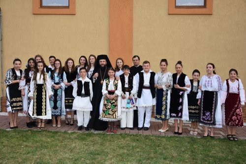Liturghia darurilor înainte sfințite în satul Borlova, Episcopia Caransebeşului Poza 113075