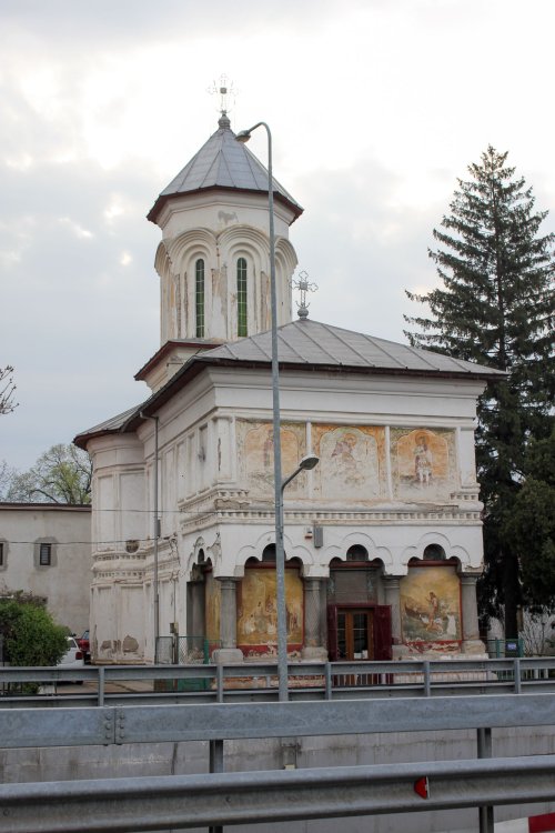 Slujire arhierească la Paraclisul „Sfântul Gheorghe”-Vechi, Craiova Poza 112944