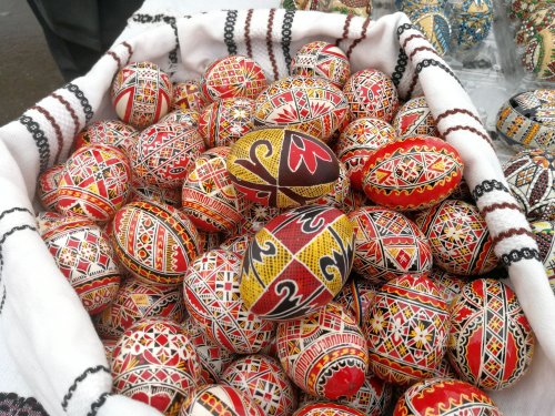 Ouăle încondeiate, mesageri ai Învierii Poza 111911