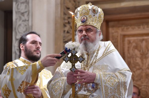 Sărbătoarea Luminii la Catedrala Patriarhală Poza 111634