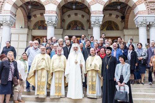 Patriarhul României la Biserica „Sfântul Elefterie”-Nou Poza 111439