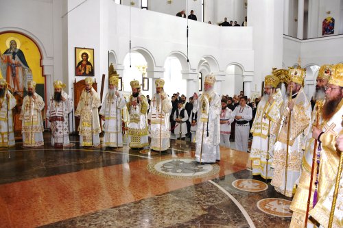 Catedrala Episcopală din Caransebeș, la ceas de sărbătoare Poza 111346