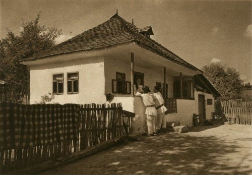 Familia în satul românesc de altădată Poza 115875