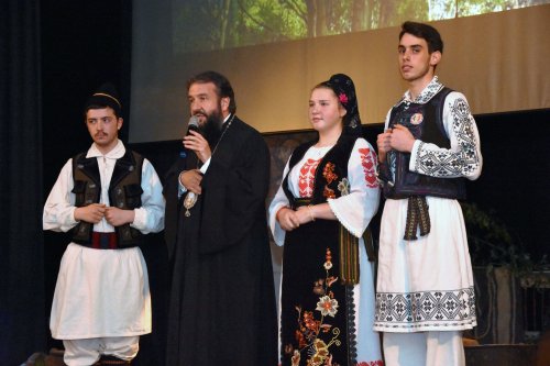 Program cultural artistic pentru participanții la Olimpiada de Religie, la Caransebeș Poza 115848