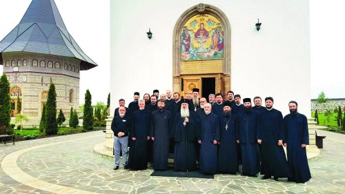 Întâlnirea preoţilor preşedinţi de cercuri misionare la Mănăstirea Zosin Poza 116332