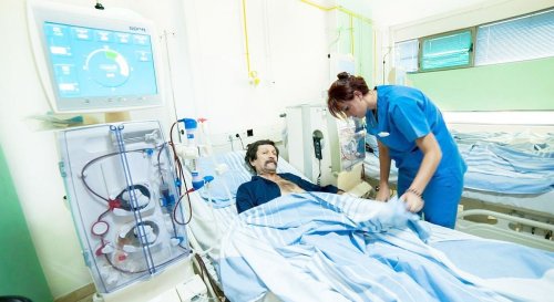 O nouă secţie de terapie acută nefrologică în Bucureşti Poza 116292