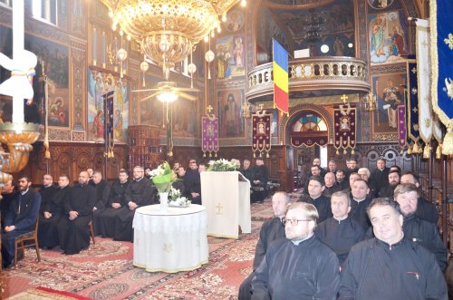 Conferinţe dedicate satului românesc în Episcopia Oradiei Poza 116463